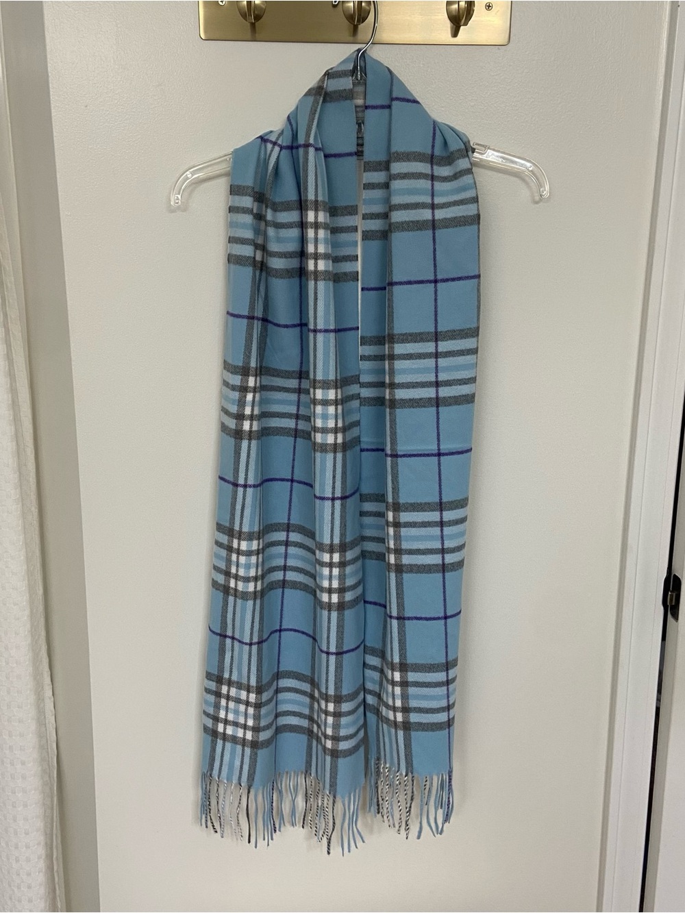 Seattle Silver 100% Cashmere Plaid Scarf Blue Gray Purple Made in Germany